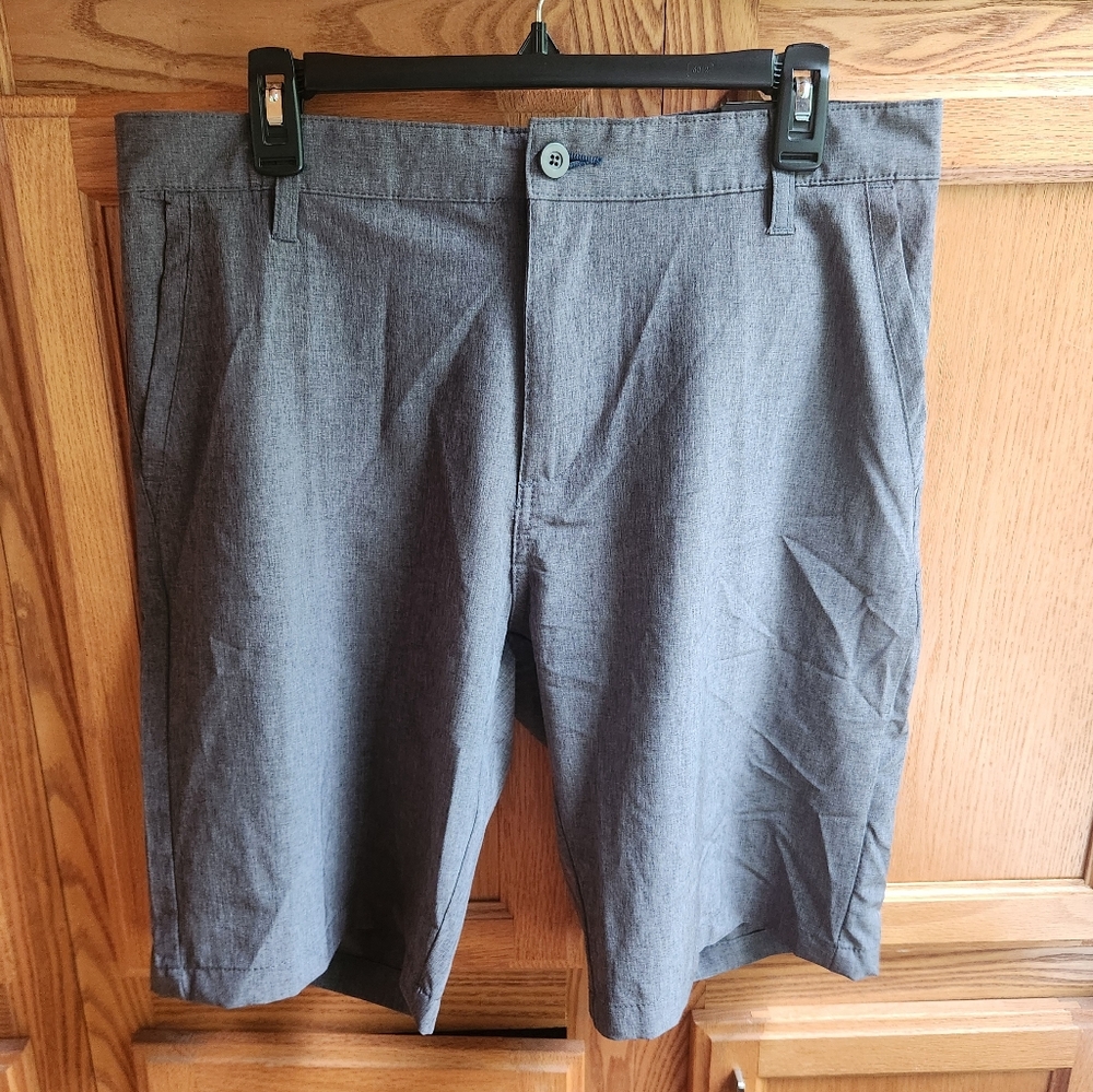 Gray Tech Shorts Size 34 NWT